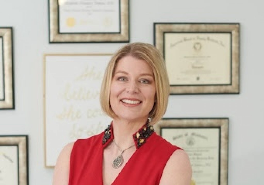 Dr. Jacqueline Youtsos - Dedicated to Advancing Modern Dermatologic Care