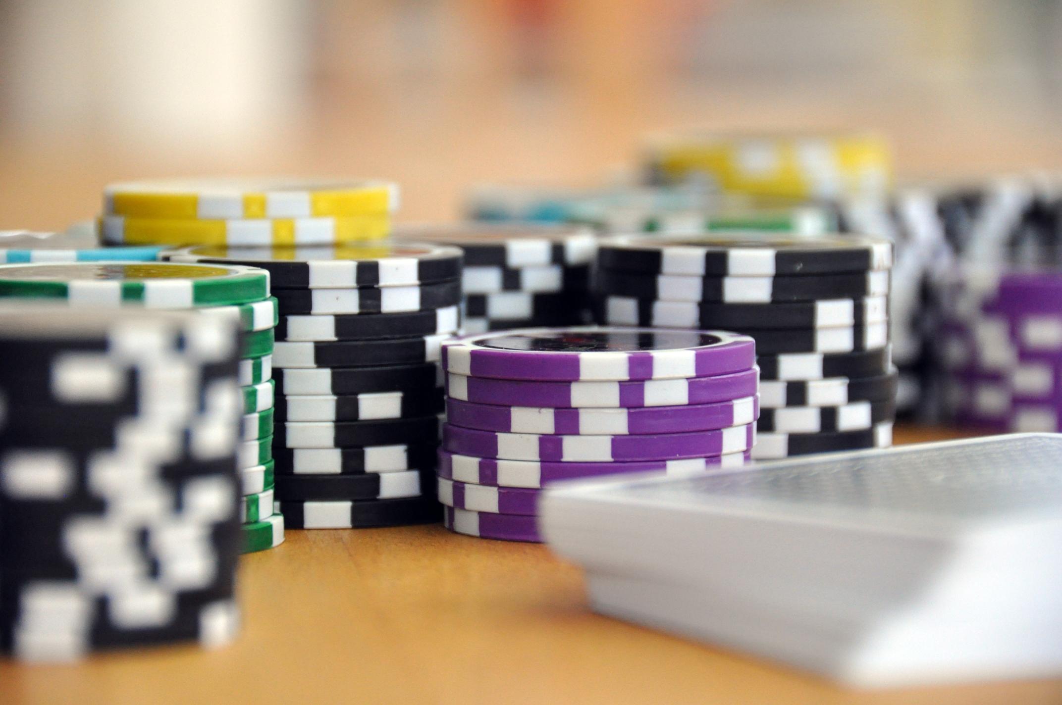 A Statistical Look at Online Baccarat Tables and Their Main Features